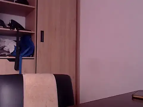 ChrisDamon online show from September 10, 2025, 11:53 am