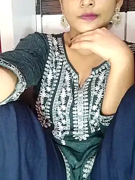 Snapshot of Beautifulsex4u chatting on September 23, 2025, 5:53 pm Beautifulsex4u online show from September 23, 2025, 5:53 pm