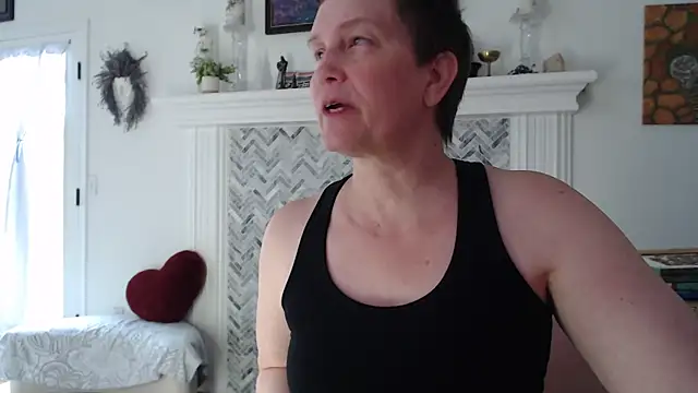 AuroraWillows online show from March 7, 2026, 3:17 pm