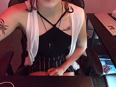 YumieCp online show from October 10, 2025, 12:44 am