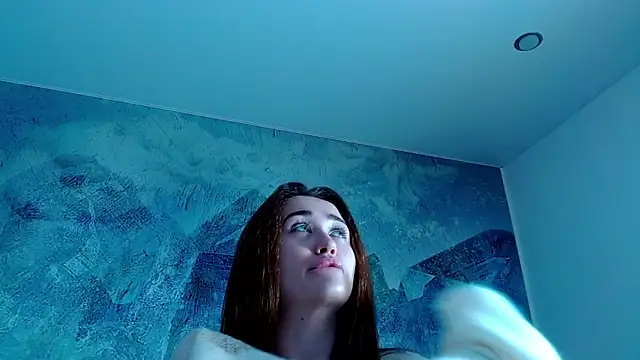 Snapshot of millllina chatting on October 12, 2025, 2:18 pm millllina online show from October 12, 2025, 2:18 pm