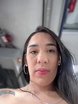 Snapshot of __IRIS__ chatting on February 10, 2025, 7:28 pm IRIS online show from February 10, 2025, 7:28 pm