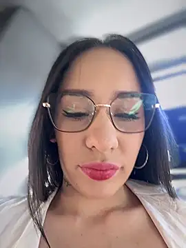 Snapshot of __IRIS__ chatting on September 9, 2025, 1:53 pm IRIS online show from September 9, 2025, 1:53 pm