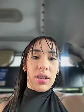 Snapshot of __IRIS__ chatting on January 25, 2025, 8:31 pm IRIS online show from January 25, 2025, 8:31 pm