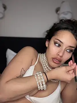 MistressBelleNoire online show from February 15, 2025, 1:42 am