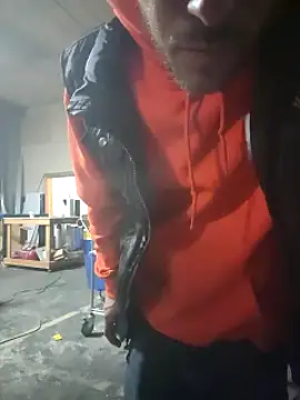 22sexytwin online show from January 8, 2025, 8:18 pm