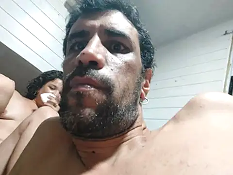 Hotcasados69 online show from April 26, 2026, 5:49 am