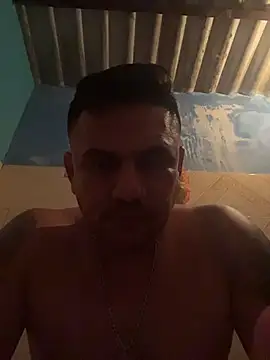 tati8718 online show from April 12, 2026, 11:30 pm