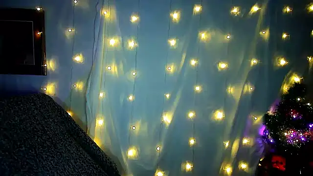 Victoria Marks online show from December 13, 2024, 4:43 am