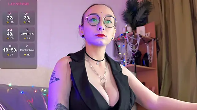 Jinhee Noir online show from December 14, 2025, 8:58 pm