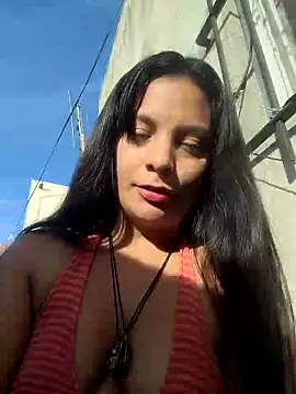 Snapshot of ZaraHoney chatting on March 15, 2025, 8:32 pm ZaraHoney online show from March 15, 2025, 8:32 pm