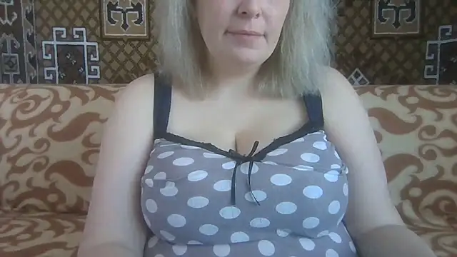 Diana Britt online show from February 21, 2026, 7:21 am