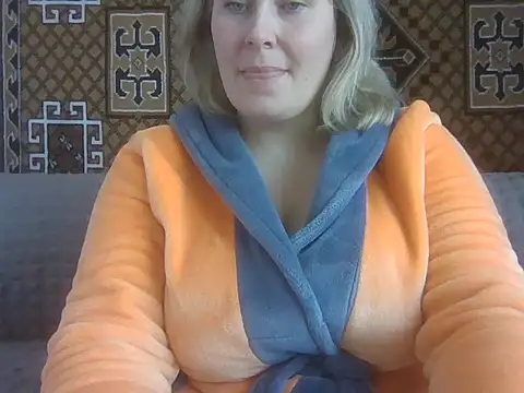 Diana Britt online show from January 18, 2026, 10:18 am