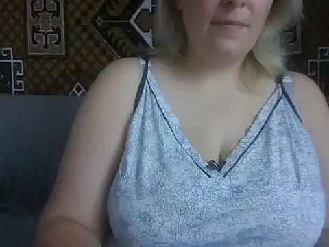 Diana Britt online show from September 19, 2025, 6:06 am