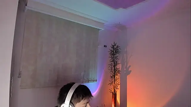 Giordano Russo online show from June 11, 2026, 2:53 am