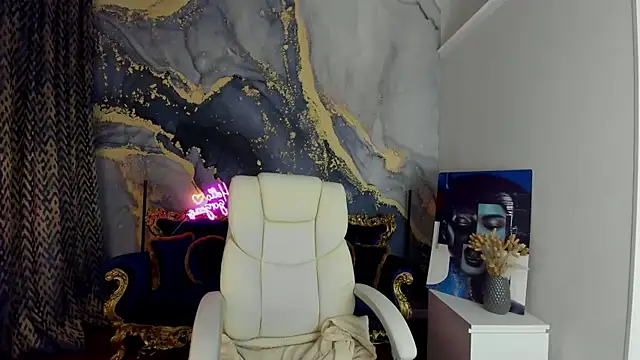 Snapshot of CassandraGood chatting on March 16, 2025, 6:42 am CassandraGood online show from March 16, 2025, 6:42 am