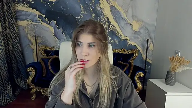 Snapshot of CassandraGood chatting on March 13, 2025, 9:37 pm CassandraGood online show from March 13, 2025, 9:37 pm