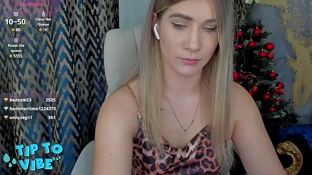 Snapshot of CassandraGood chatting on January 19, 2025, 9:55 am CassandraGood online show from January 19, 2025, 9:55 am