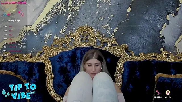 Snapshot of CassandraGood chatting on January 10, 2025, 2:57 am CassandraGood online show from January 10, 2025, 2:57 am