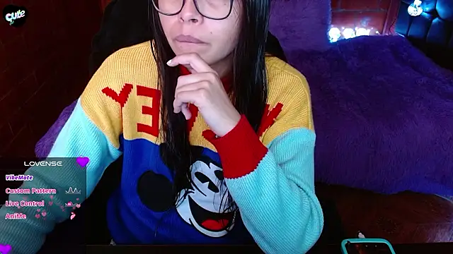 MidoriQuiinn online show from March 6, 2026, 2:56 pm