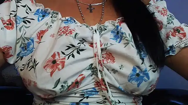 Snapshot of sahtlove1 chatting on September 18, 2025, 11:19 pm sahtlove1 online show from September 18, 2025, 11:19 pm