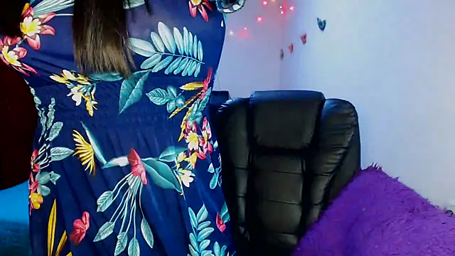 Snapshot of sahtlove1 chatting on November 26, 2025, 1:49 am sahtlove1 online show from November 26, 2025, 1:49 am