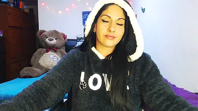 Snapshot of sahtlove1 chatting on November 25, 2025, 2:23 am sahtlove1 online show from November 25, 2025, 2:23 am