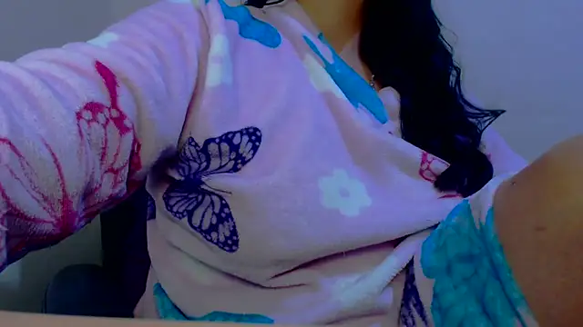 Snapshot of sahtlove1 chatting on October 26, 2025, 7:20 am sahtlove1 online show from October 26, 2025, 7:20 am