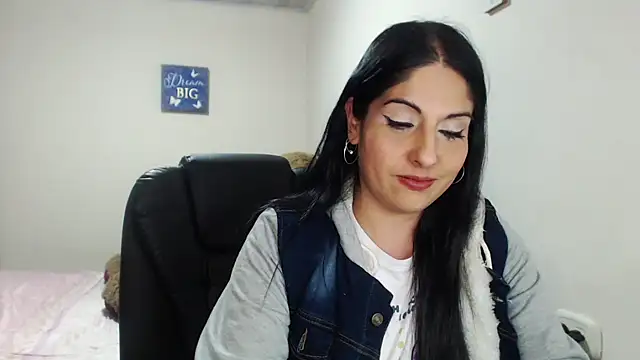 Snapshot of sahtlove1 chatting on March 5, 2025, 1:42 am sahtlove1 online show from March 5, 2025, 1:42 am