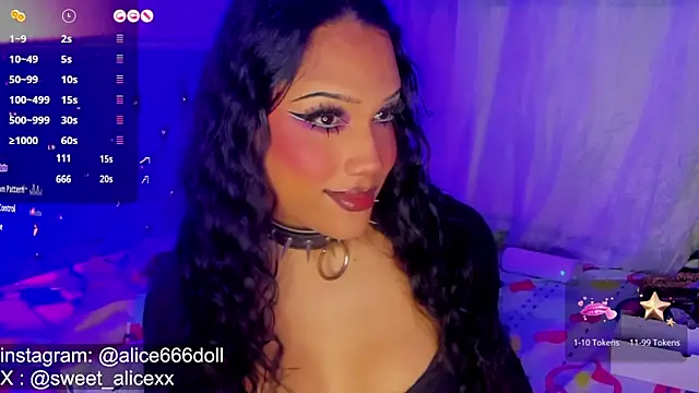 Snapshot of SWEET_ALICEXX chatting on May 30, 2026, 8:14 pm SWEET ALICEXX online show from May 30, 2026, 8:14 pm