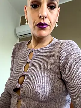 emprexkala online show from November 5, 2025, 6:49 am