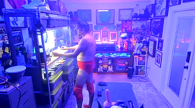 Briefs bud online show from December 11, 2024, 5:53 am