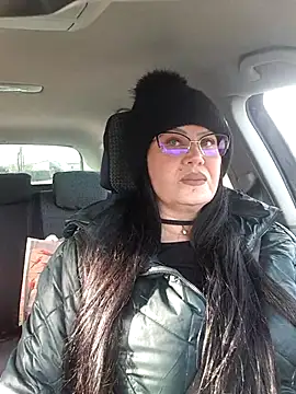 x  KHALEESI  x online show from January 10, 2026, 8:53 am