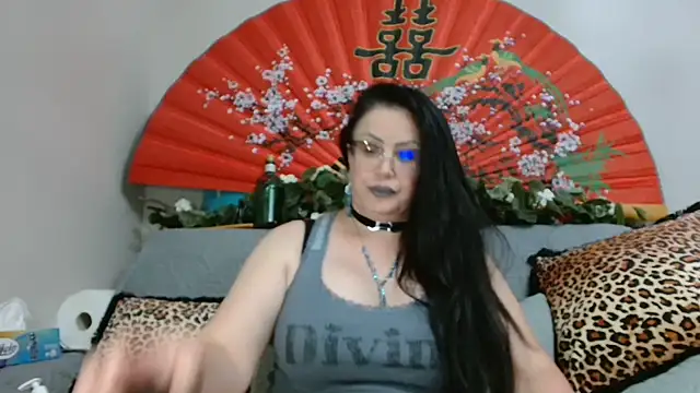 x  KHALEESI  x online show from June 11, 2026, 6:38 pm