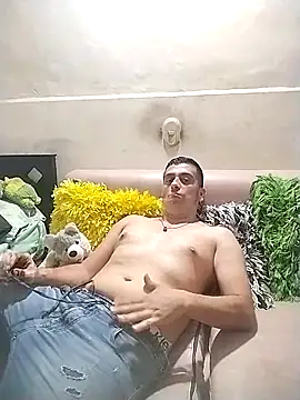 starplss online show from April 25, 2026, 2:58 am