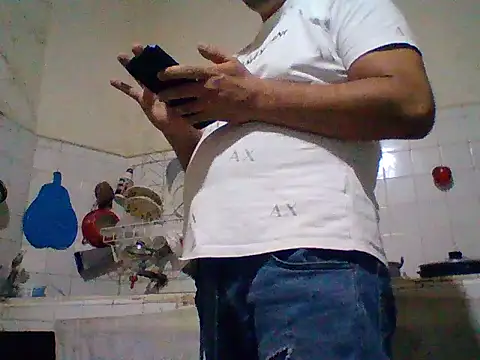 starplss online show from April 16, 2026, 11:07 pm