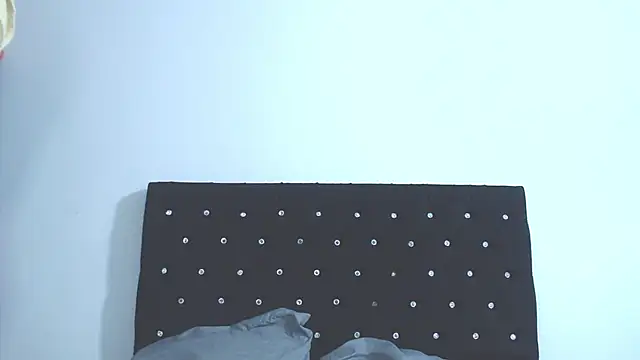 isabella dirty69 online show from May 28, 2026, 2:41 am