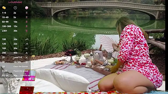 Niki La Rose online show from September 12, 2025, 11:32 am