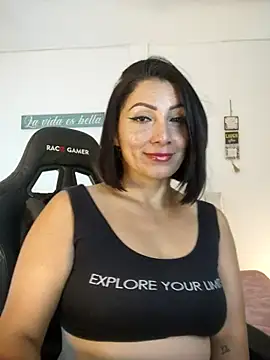 rikaking  online show from July 25, 2026, 11:11 pm