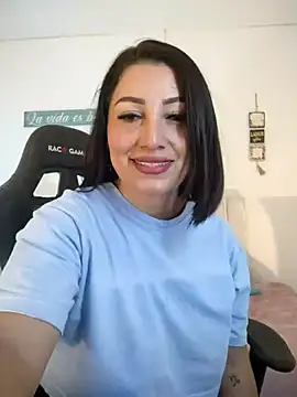 rikaking  online show from July 26, 2026, 4:36 pm