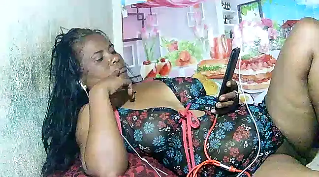 Snapshot of Hyncam chatting on March 11, 2025, 7:25 pm Hyncam online show from March 11, 2025, 7:25 pm