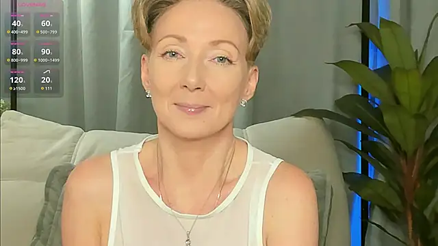 Snapshot of AkexandraFix chatting on March 3, 2026, 1:51 pm AkexandraFix online show from March 3, 2026, 1:51 pm