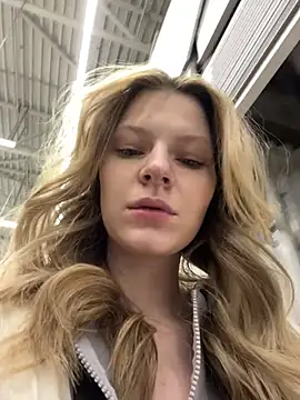 Snapshot of MaryHiggins chatting on February 7, 2026, 9:17 am MaryHiggins online show from February 7, 2026, 9:17 am