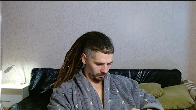 Snapshot of Aestheticguy101 chatting on October 29, 2025, 5:23 pm Aestheticguy101 online show from October 29, 2025, 5:23 pm