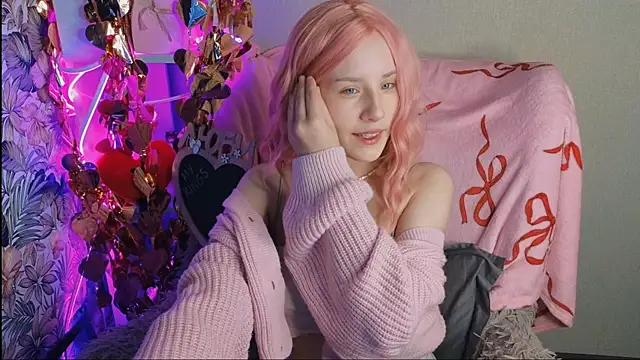 sarakaell online show from February 10, 2026, 1:48 am