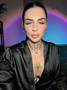 LexiCoco online show from November 9, 2025, 3:16 pm