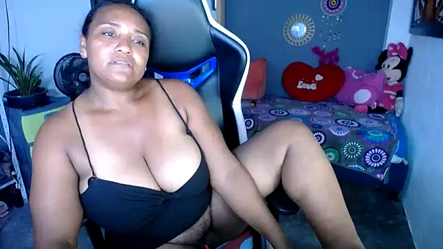 marysol83 online show from March 8, 2026, 2:04 am