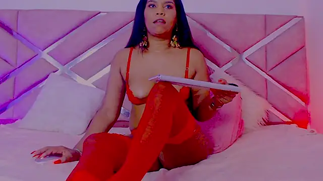 Nia Pratt online show from February 9, 2025, 5:29 am