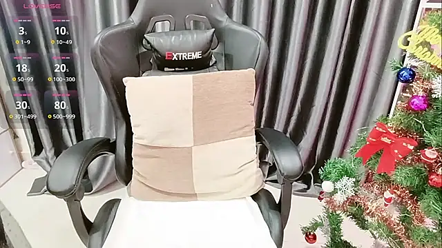 Yuki-yio online show from December 15, 2025, 1:22 am