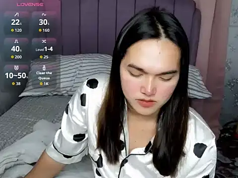 Snapshot of MoaningKylie chatting on March 12, 2026, 3:56 am MoaningKylie online show from March 12, 2026, 3:56 am